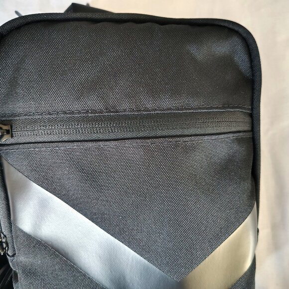 $49 NWT Mens Pony Crossbody Bag Color Black 10"x6.5"x2" - Picture 7 of 8